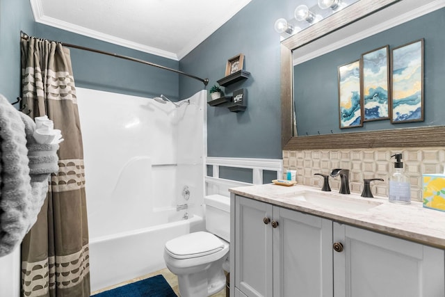 112 Overlook Dr Unit 5, Branson, MO 65616 - full bathroom with toilet, a wainscoted wall, vanity, shower / tub combo, and ornamental molding