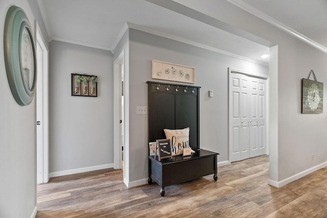 112 Overlook Dr Unit 5, Branson, MO 65616 - corridor featuring ornamental molding, wood finished floors, and baseboards