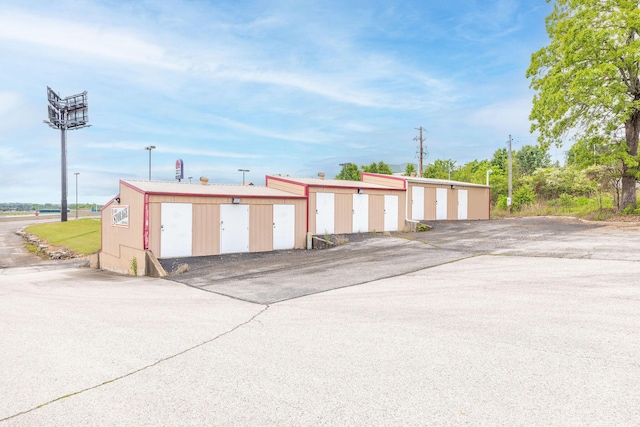 150 Jessica St, Hollister, MO 65672