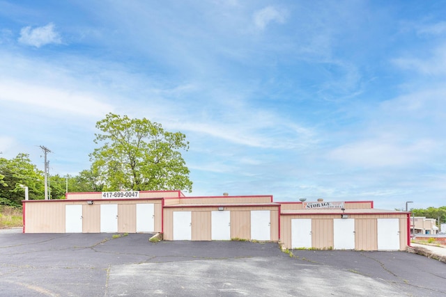 150 Jessica St, Hollister, MO 65672