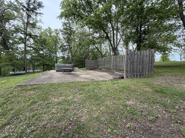 16709 Honeysuckle Hill Rd, Eminence, MO 65466 - view of yard featuring a patio area