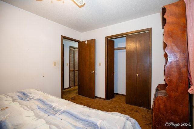 bedroom with carpet and baseboards