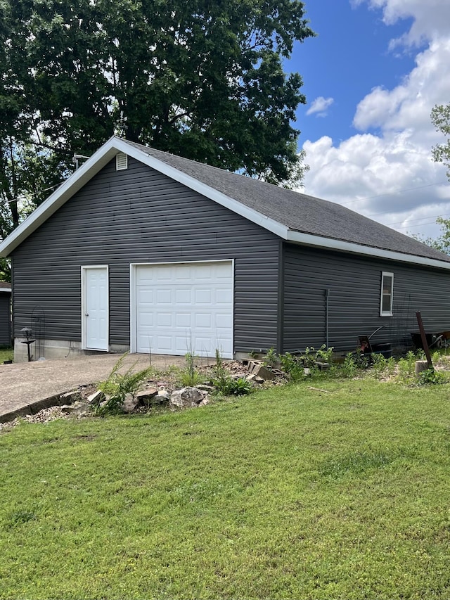 49 Noland Point Ln, Theodosia, MO 65761 - view of garage