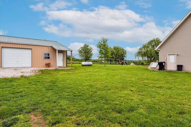 1215 E 515th Rd, Morrisville, MO 65710 - view of grassy yard with an outbuilding