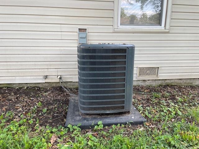 1627 W Lindberg St, Springfield, MO 65807 - exterior view of central AC unit