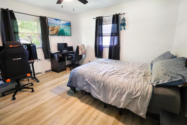 845 W Seminole St, Springfield, MO 65807 - bedroom featuring light wood-style flooring, an office area, and ceiling fan