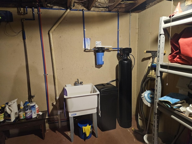 1100 County Road 8270, West Plains, MO 65775 - view of clothes washing area