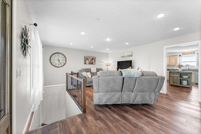 5376 S 140th Rd, Morrisville, MO 65710 - living room featuring recessed lighting, wood finished floors, and baseboards