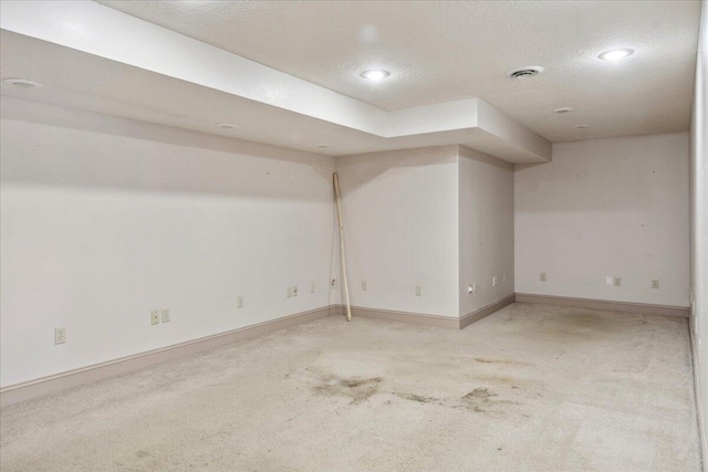 580 Cedar Hill Ln, Marshfield, MO 65706 - unfurnished room with light carpet, baseboards, recessed lighting, and a textured ceiling