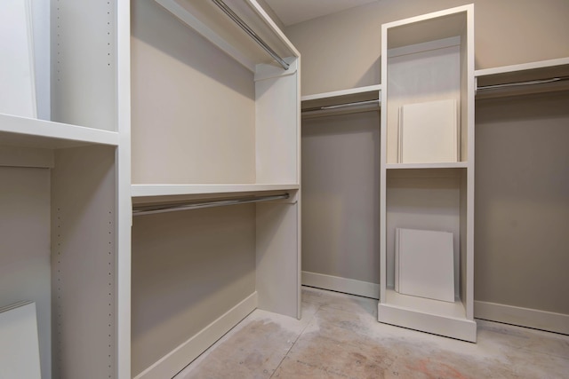 6059 S Clay Ave, Springfield, MO 65810 - view of walk in closet