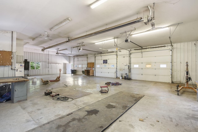 170 Sundance Rd, Cape Fair, MO 65624 - garage featuring a garage door opener