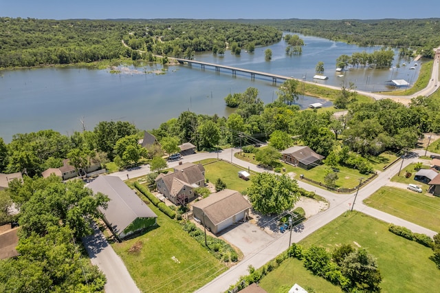 237 Jefferson St, Forsyth, MO 65653 - aerial view of residential area featuring a large body of water and a forest