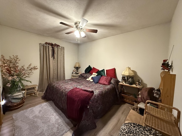 310 Mulling Dr, Highlandville, MO 65669 - bedroom with light wood-type flooring and ceiling fan