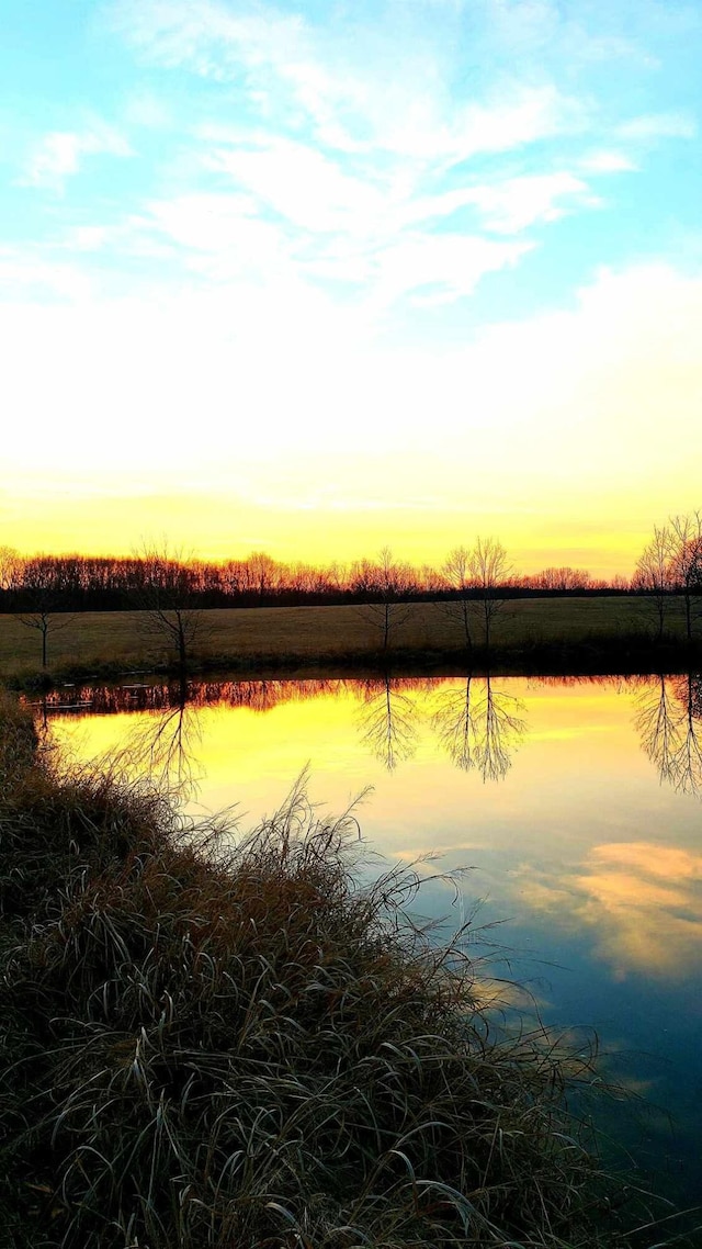 30745 Sawmill Rd, Edwards, MO 65326
