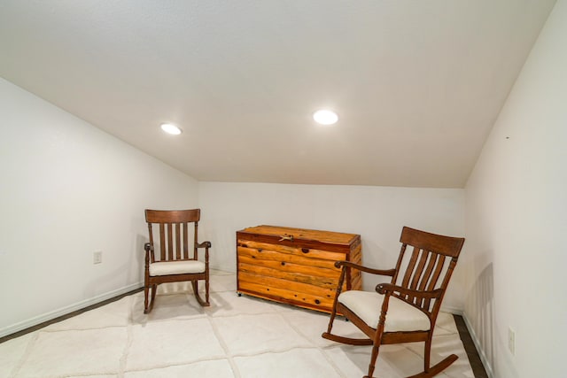 4216 Skyline Rd, Seymour, MO 65746 - sitting room featuring recessed lighting and vaulted ceiling