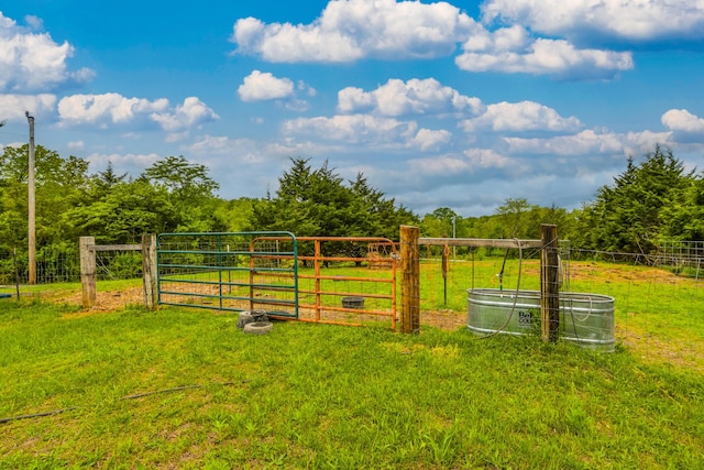 4216 Skyline Rd, Seymour, MO 65746 - view of yard with a gate