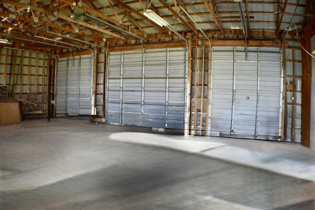 70 Dallion Ford Ln, Buffalo, MO 65622 - garage with metal wall