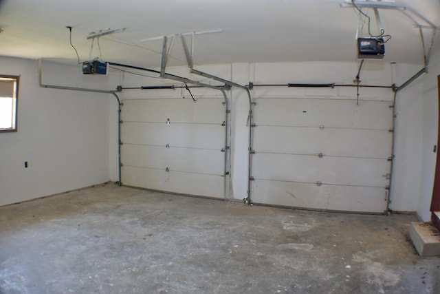 70 Dallion Ford Ln, Buffalo, MO 65622 - garage featuring a garage door opener