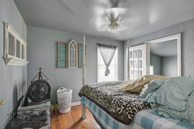 817 Kentland Dr, Neosho, MO 64850 - bedroom featuring wood-type flooring, baseboards, and ceiling fan