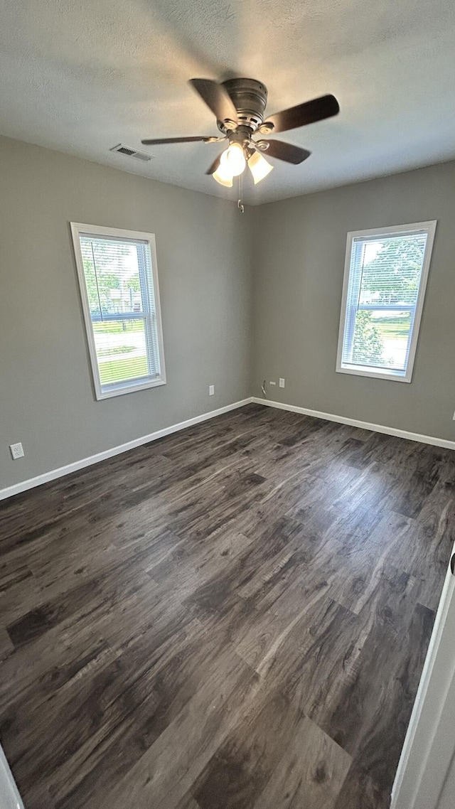 637 N Main Ave, Bolivar, MO 65613 - photo 23