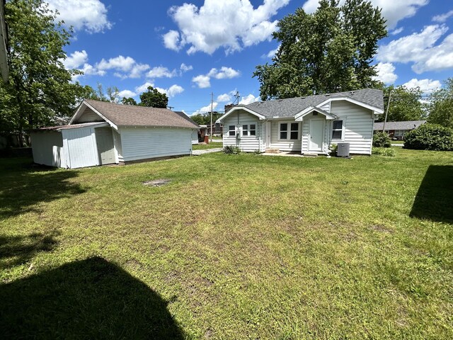 637 N Main Ave, Bolivar, MO 65613 - photo 33