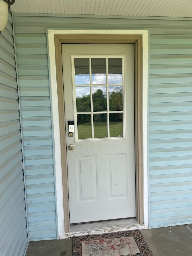 view of entrance to property