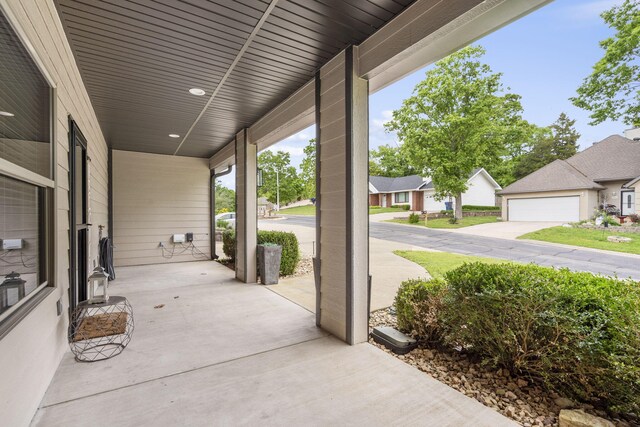 1970 Pointe Royale Dr, Branson, MO 65616 - view of patio with a porch