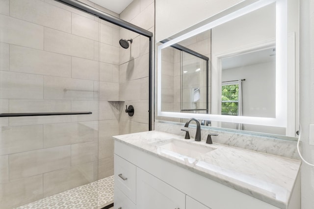 1970 Pointe Royale Dr, Branson, MO 65616 - bathroom featuring tiled shower and vanity