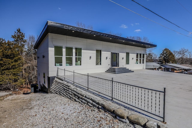 139 Cherokee Dr, Kimberling City, MO 65686 - view of front of home with central AC