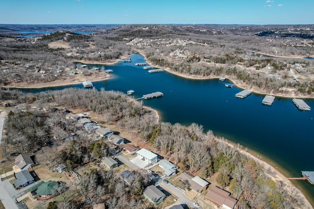 139 Cherokee Dr, Kimberling City, MO 65686 - aerial view of property and surrounding area featuring a nearby body of water