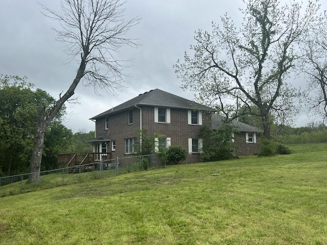 9556 N State Highway H, Pleasant Hope, MO 65725 - back of property featuring brick siding and a deck