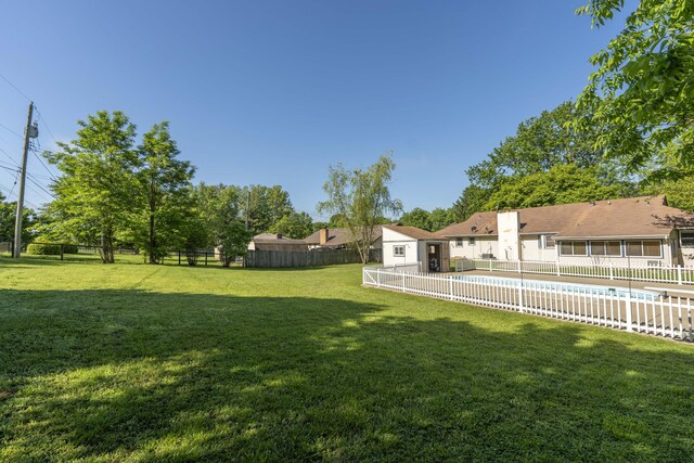 4852 S Charleston Ave, Springfield, MO 65804 - view of yard featuring an outbuilding