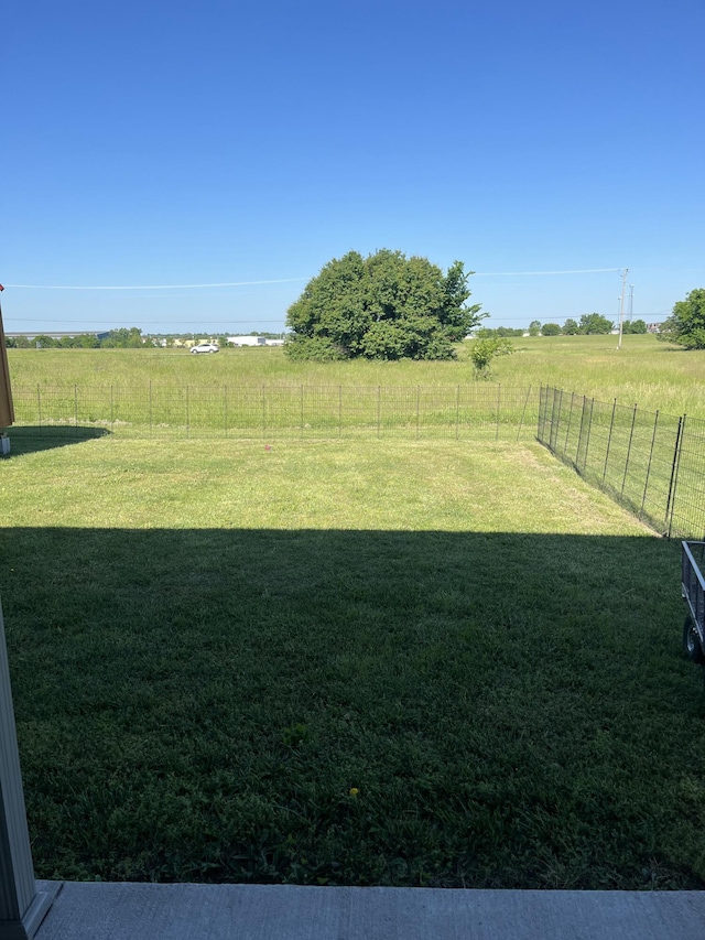 2130 Jonathan Hunter St, Joplin, MO 64804 - fenced backyard with a rural view