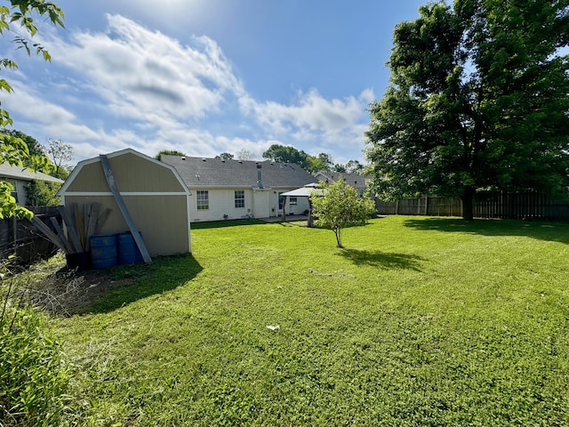 707 S Eastridge, Nixa, MO 65714 - view of yard
