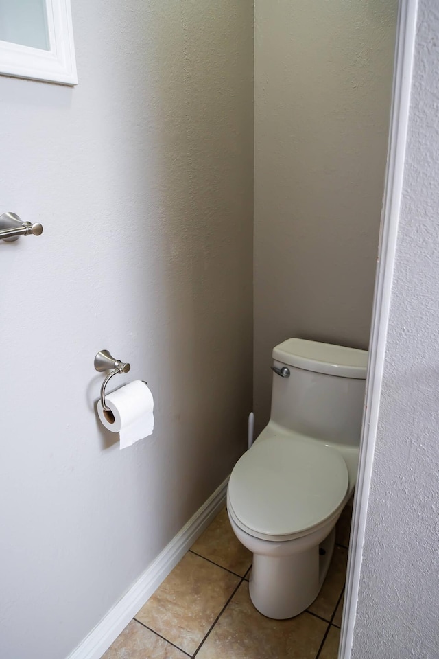 358 High Ridge Rd, Marshfield, MO 65706 - bathroom featuring tile patterned flooring and toilet