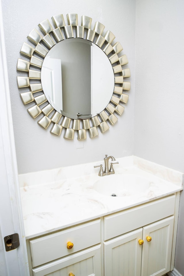 358 High Ridge Rd, Marshfield, MO 65706 - bathroom with vanity
