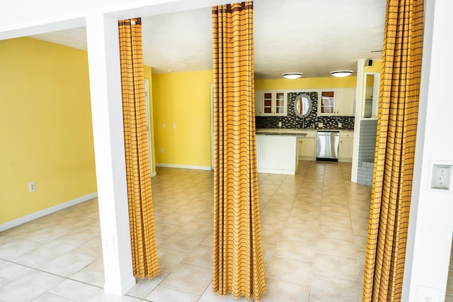 358 High Ridge Rd, Marshfield, MO 65706 - hall with light tile patterned floors and baseboards