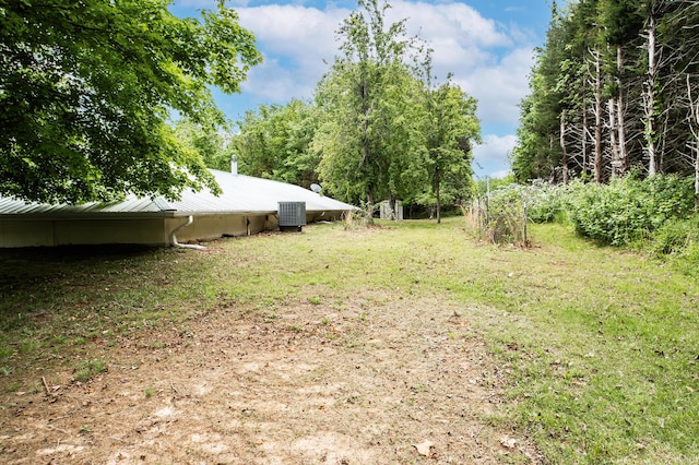 358 High Ridge Rd, Marshfield, MO 65706 - view of yard with central AC unit