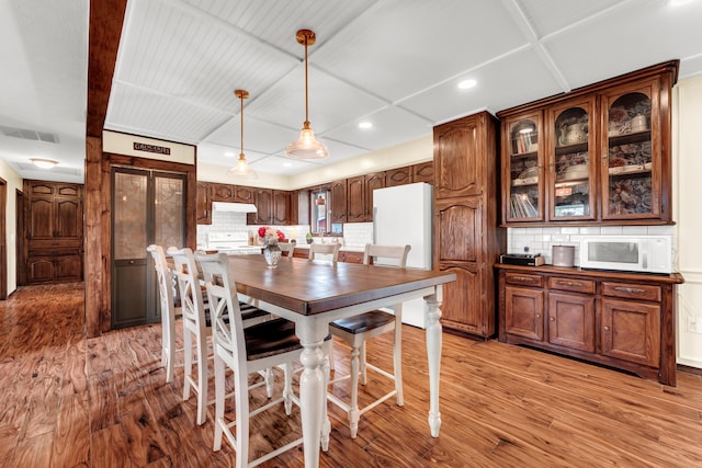 340 Greene Rd, Sparta, MO 65753 - dining area featuring light wood-type flooring and recessed lighting