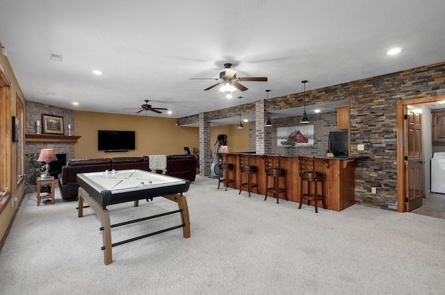 game room with washer / dryer, a dry bar, a ceiling fan, light colored carpet, and recessed lighting