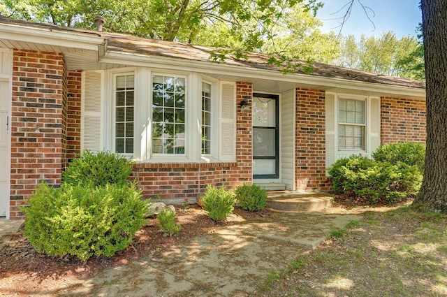 2857 E Linwood St, Springfield, MO 65804 - view of exterior entry with brick siding