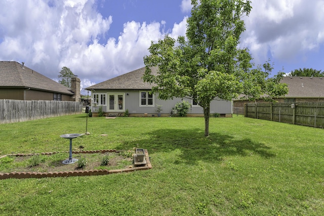 2515 S Laurel Ave, Springfield, MO 65807 - view of yard featuring french doors