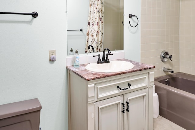 1052 Broken Arrow Estates Rd, Lampe, MO 65681 - full bathroom featuring vanity, shower / bath combo, and toilet