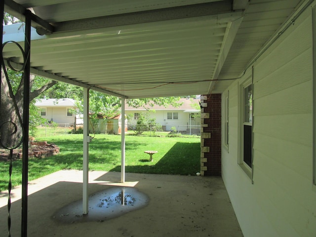 2124 S Kimbrough Ave, Springfield, MO 65807 - view of patio