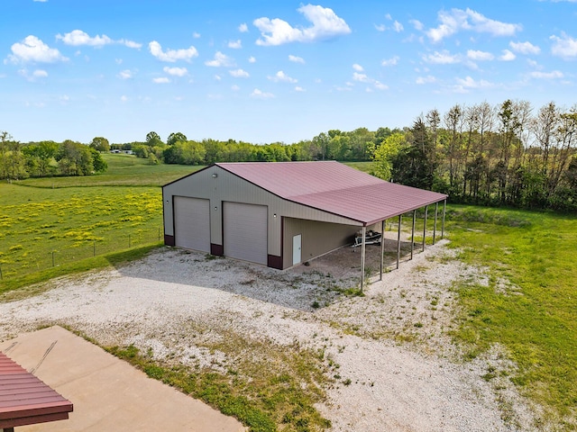16326 Lawrence Unit 1232, Marionville, MO 65705 - garage featuring a detached garage