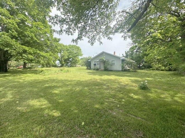 616 Beryl Rd, Spokane, MO 65754 - view of green lawn