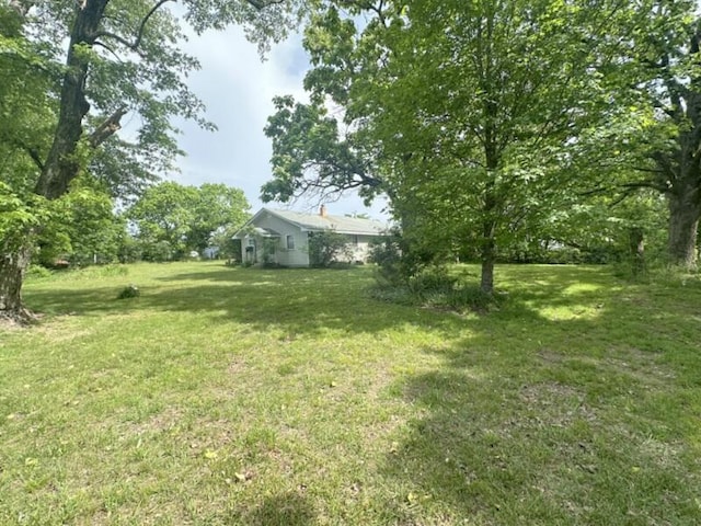 616 Beryl Rd, Spokane, MO 65754 - view of grassy yard