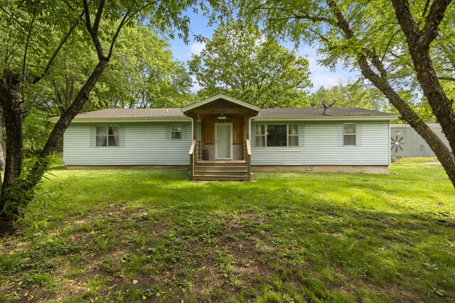 3262 Spout Spring Rd, Fordland, MO 65652 - ranch-style house with a front yard