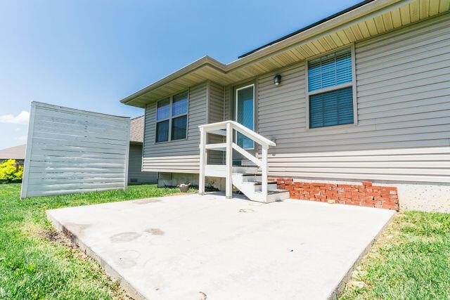 1205 N 12th Ave, Ozark, MO 65721 - view of patio / terrace