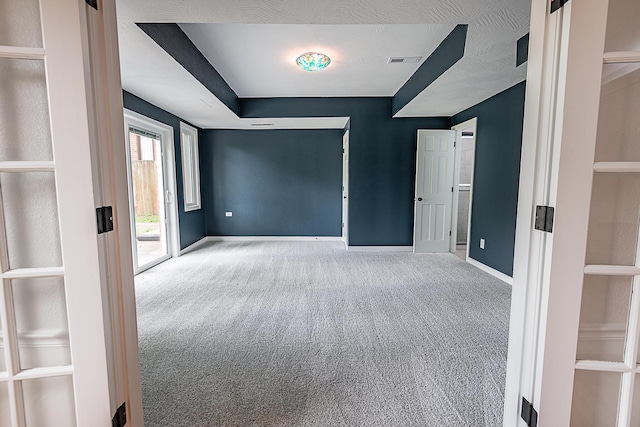 1935 E Canterbury St, Springfield, MO 65804 - unfurnished room featuring carpet and baseboards